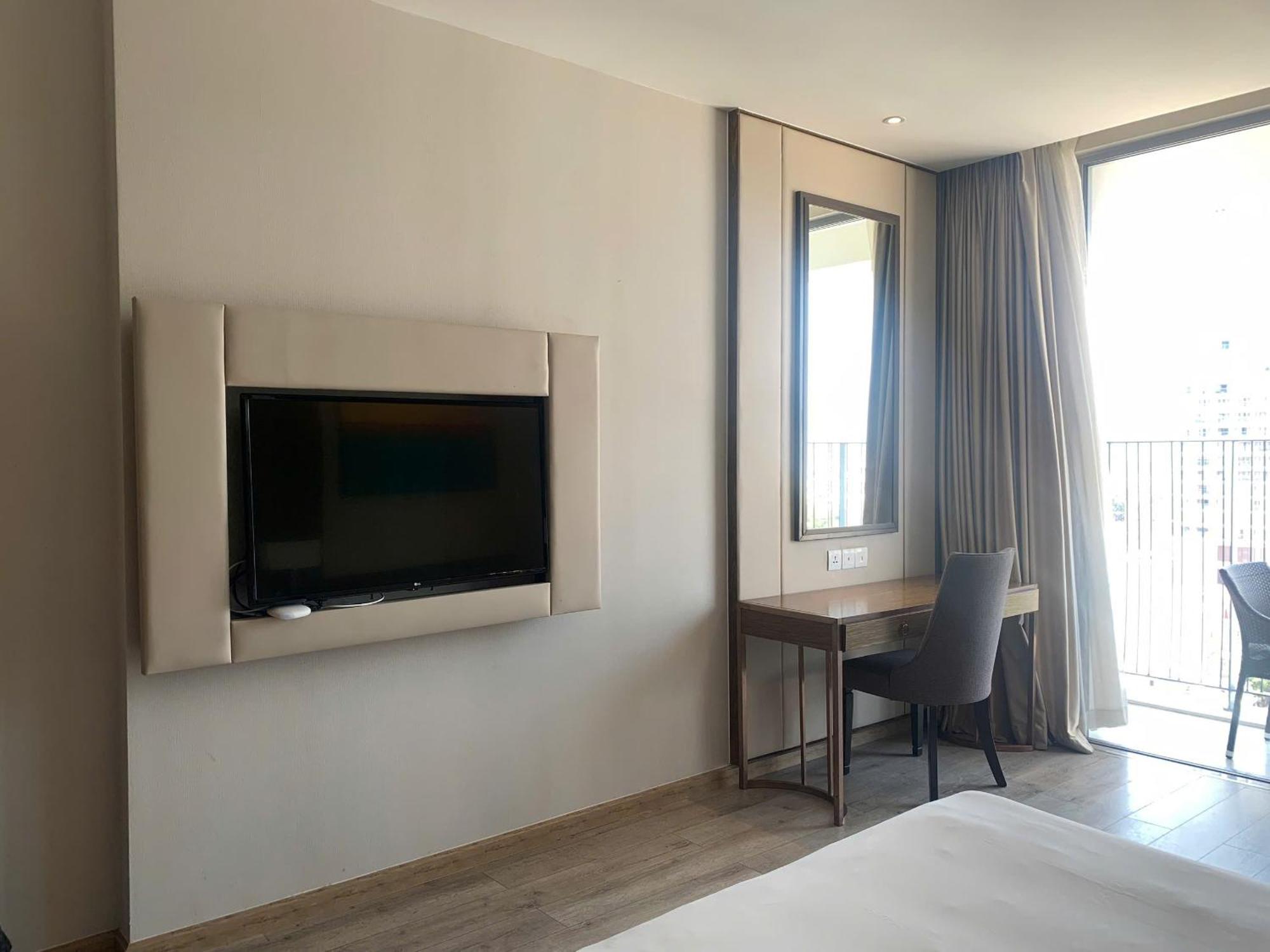 Panorama Nha Trang Sapphire Aparthotel Exterior photo