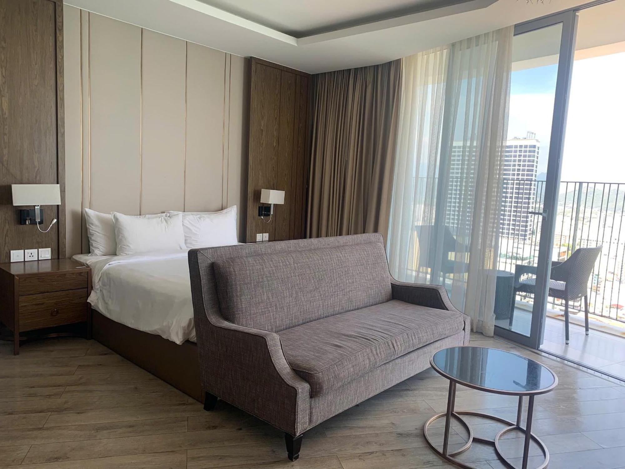 Panorama Nha Trang Sapphire Aparthotel Exterior photo